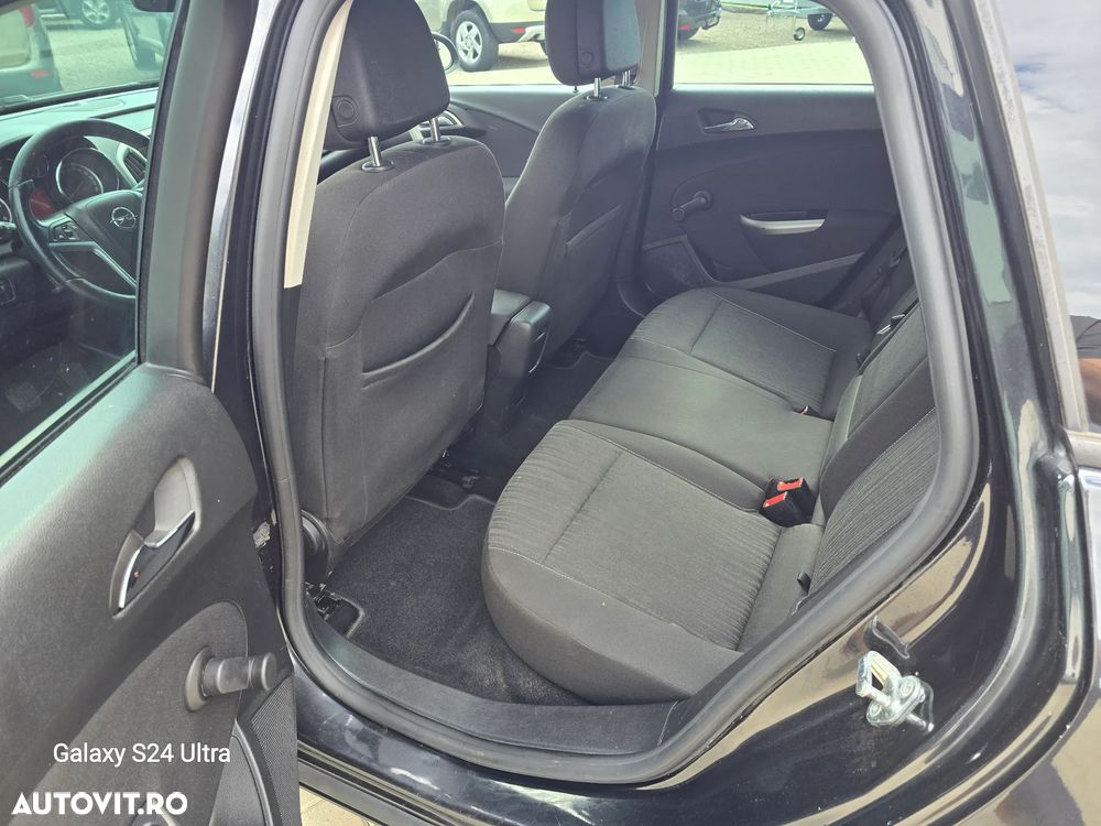 Opel Astra 1.7 CDTI Essentia - 10