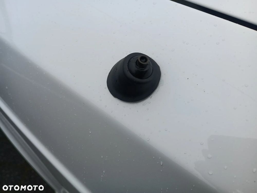 Mercedes-Benz W201 (190) - 33