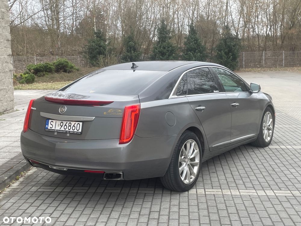 Cadillac XTS - 5