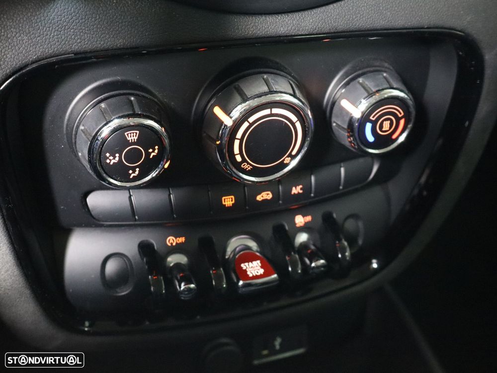 MINI Clubman One D - 13