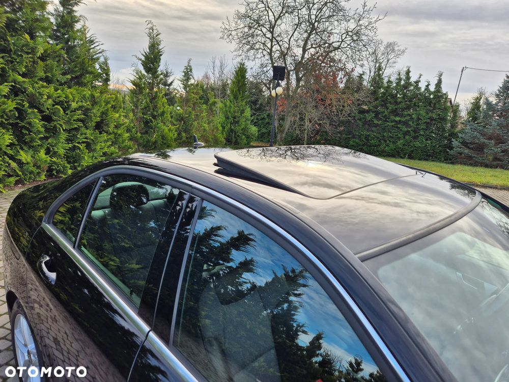 Mercedes-Benz Klasa C 180 BlueEFFICIENCY 7G-TRONIC Avantgarde - 8