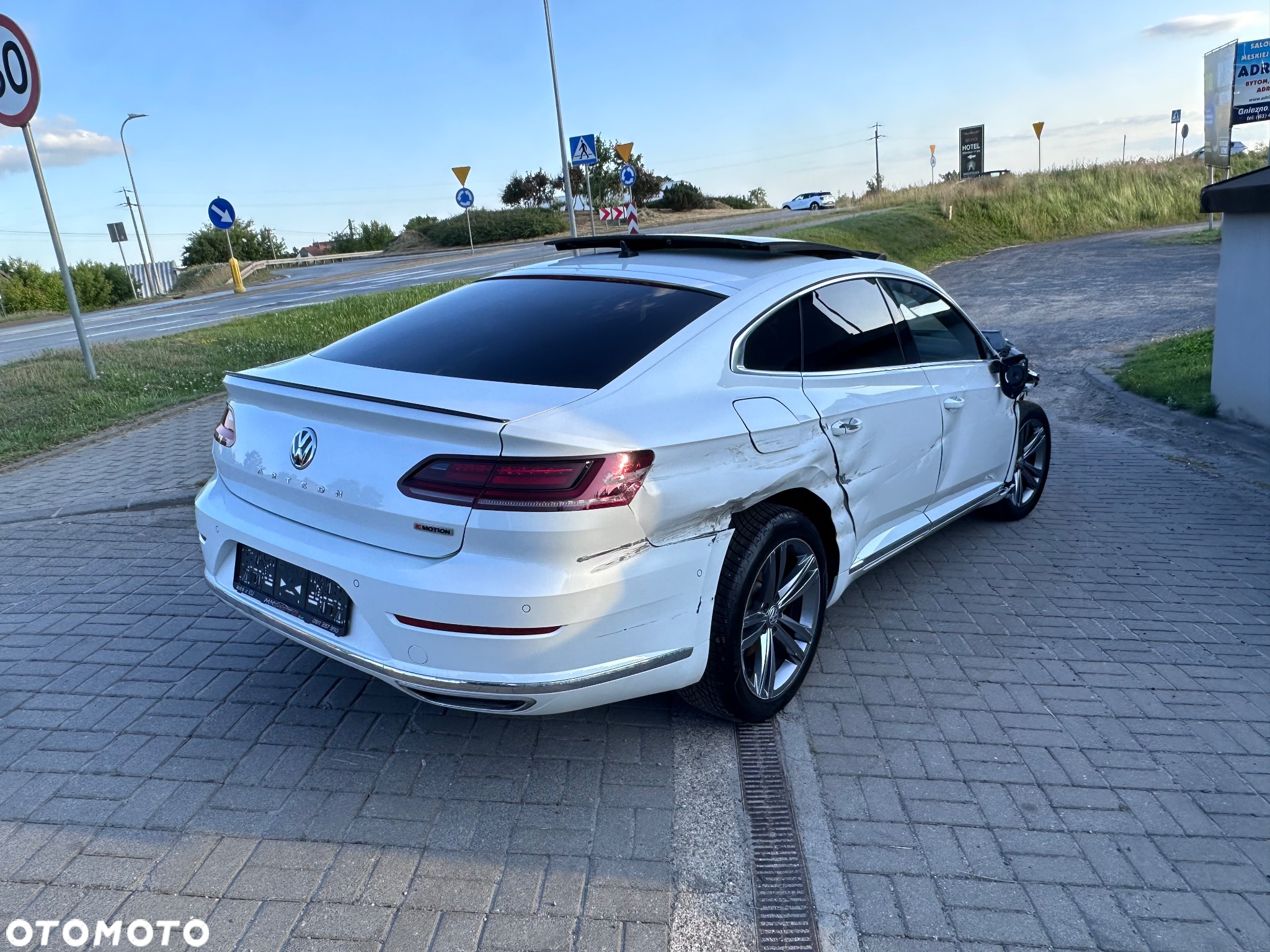 Volkswagen Arteon 2.0 TDI SCR 4Motion DSG R-Line Edition - 5