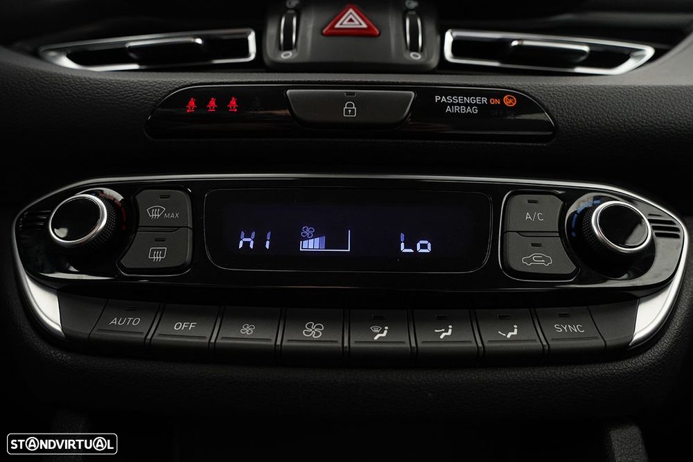 Hyundai i30 SW 1.0 T-GDi Style Plus - 11