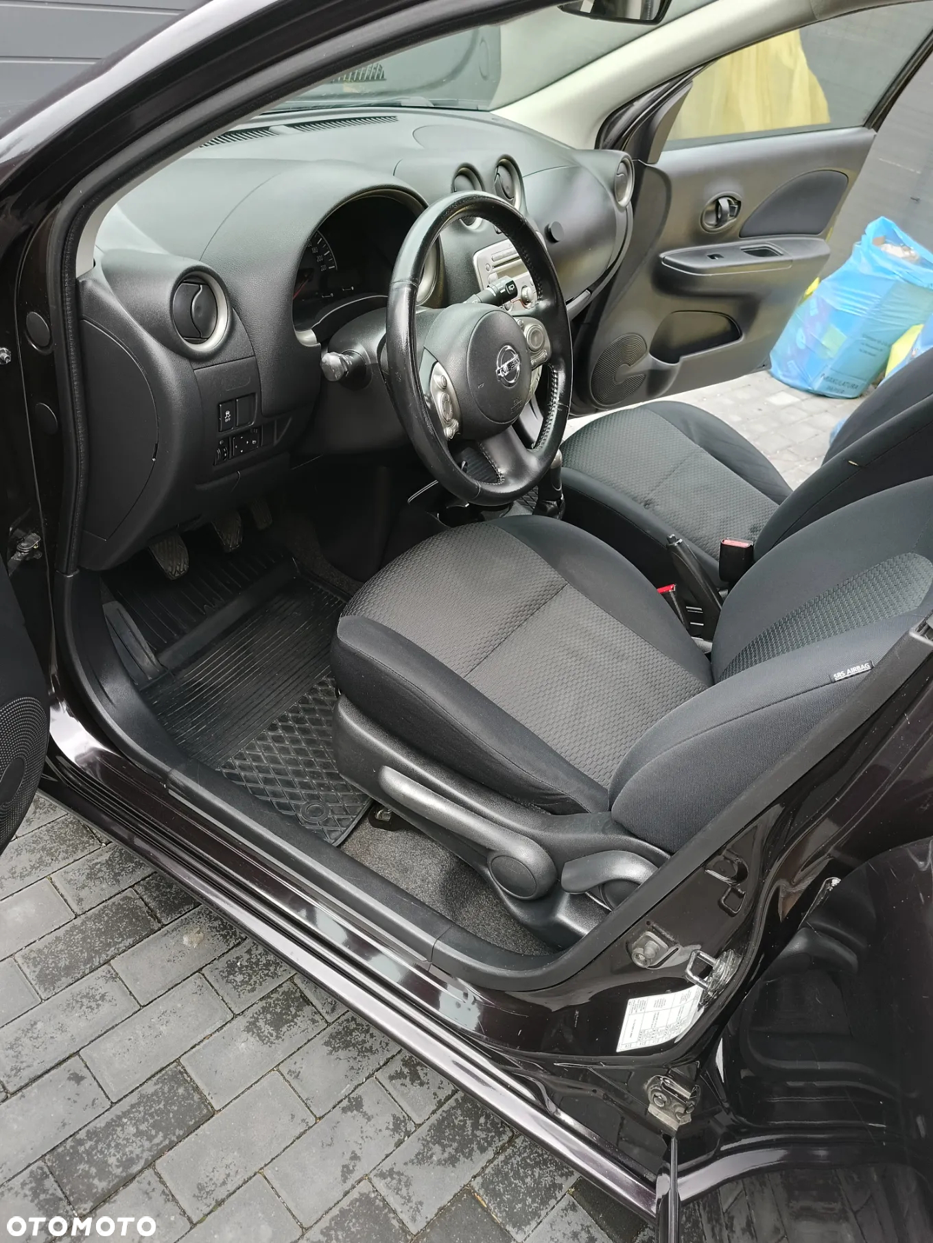 Nissan Micra - 10