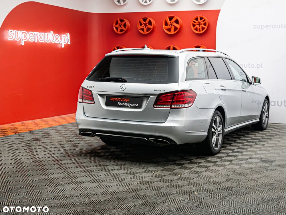 Mercedes-Benz Klasa E - 7