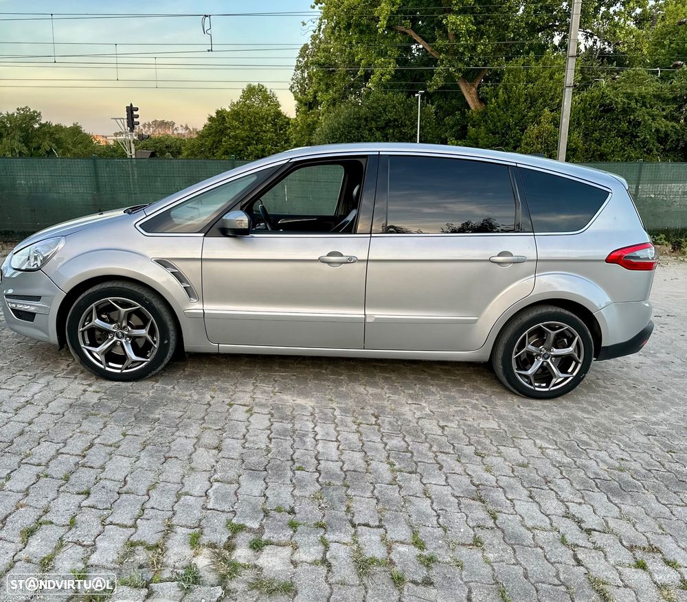 Ford S-Max - 20