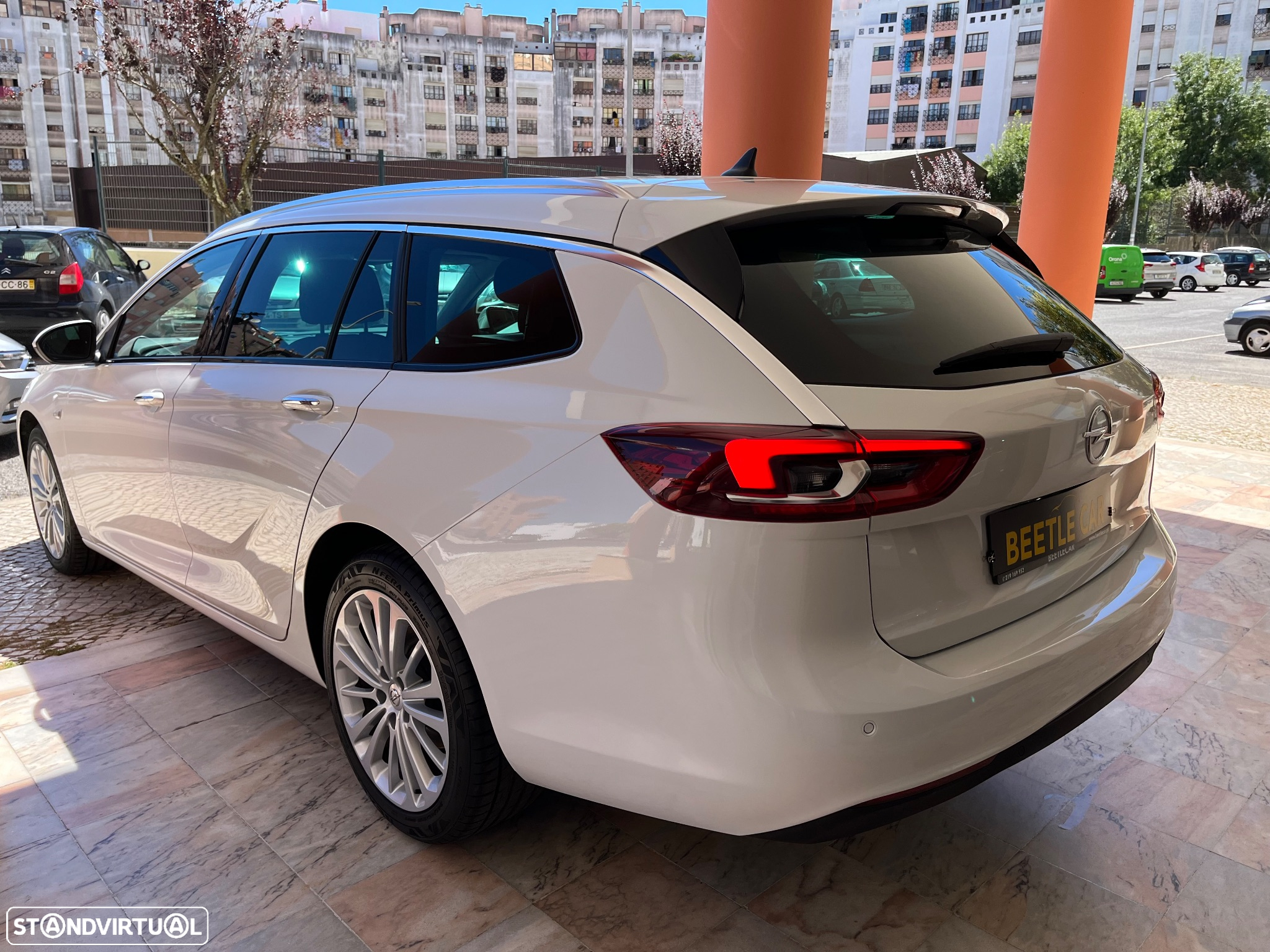 Opel Insignia Sports Tourer 1.6 CDTi Innovation - 11