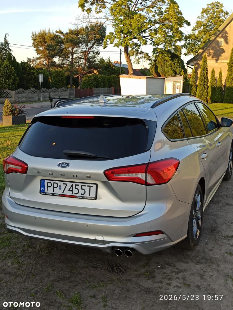 Ford Focus 1.5 EcoBlue STart-Stopp-System ST-LINE - 4