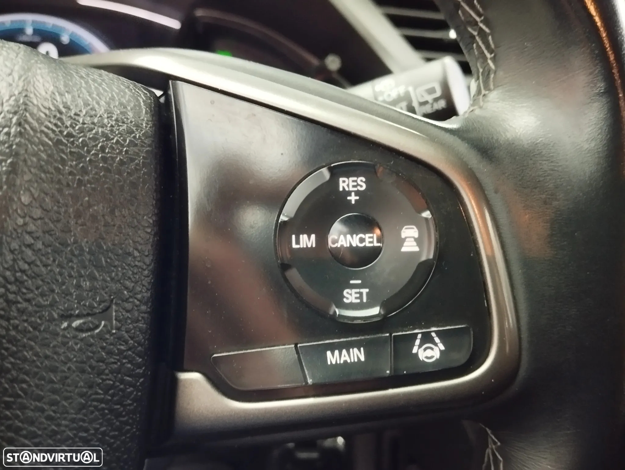Honda Civic 1.0 i-VTEC Elegance Navi - 24
