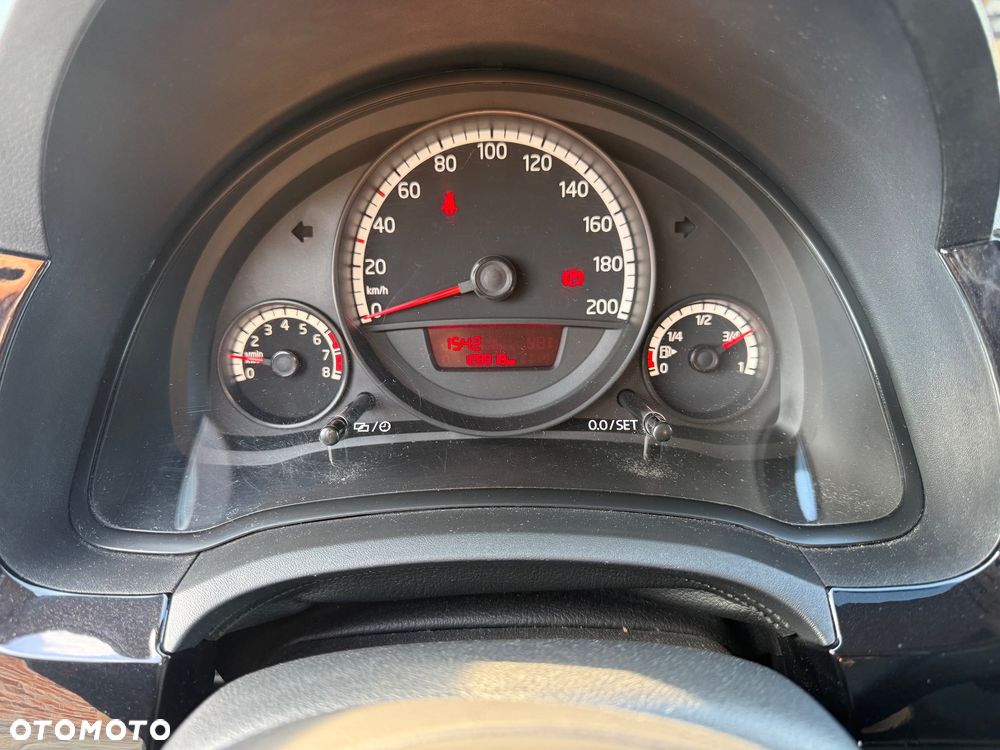 Volkswagen up! - 10