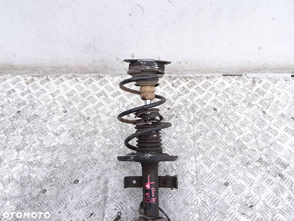 zwrotnica kolumna lewa renault clio iv 1.2 benzyna - 3