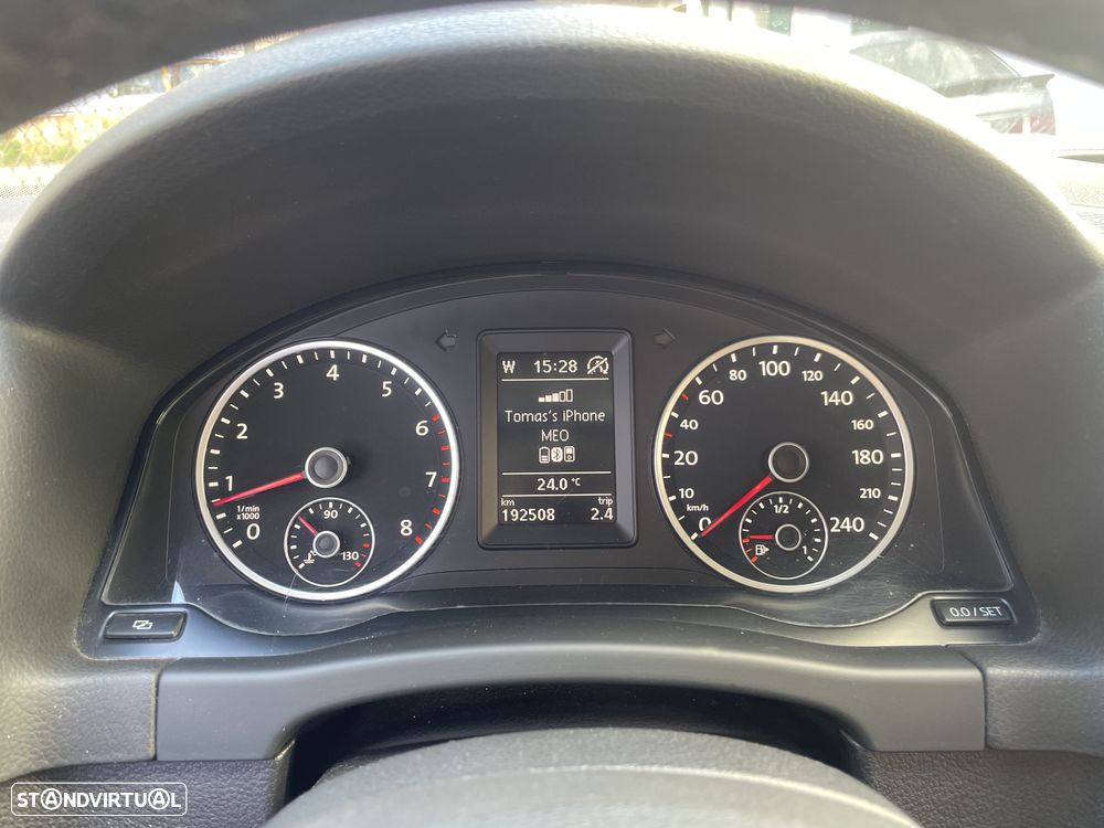 VW Tiguan 1.4 TSi Sport BlueMotion - 12