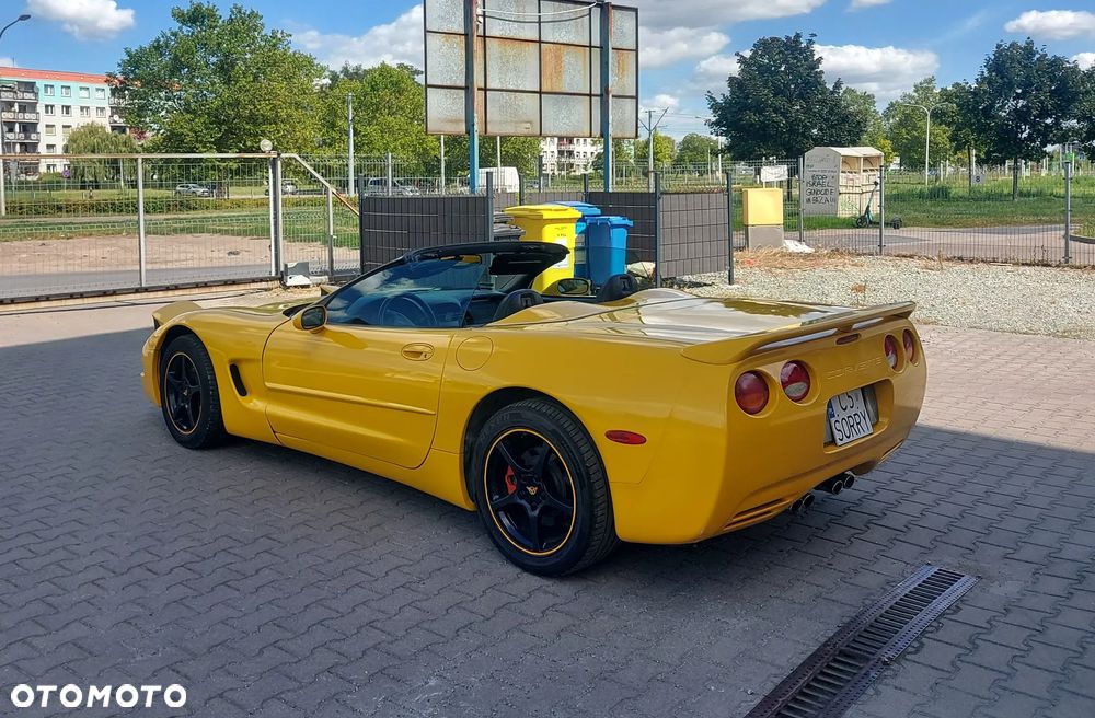 Chevrolet Corvette Convertible 5.7 - 3