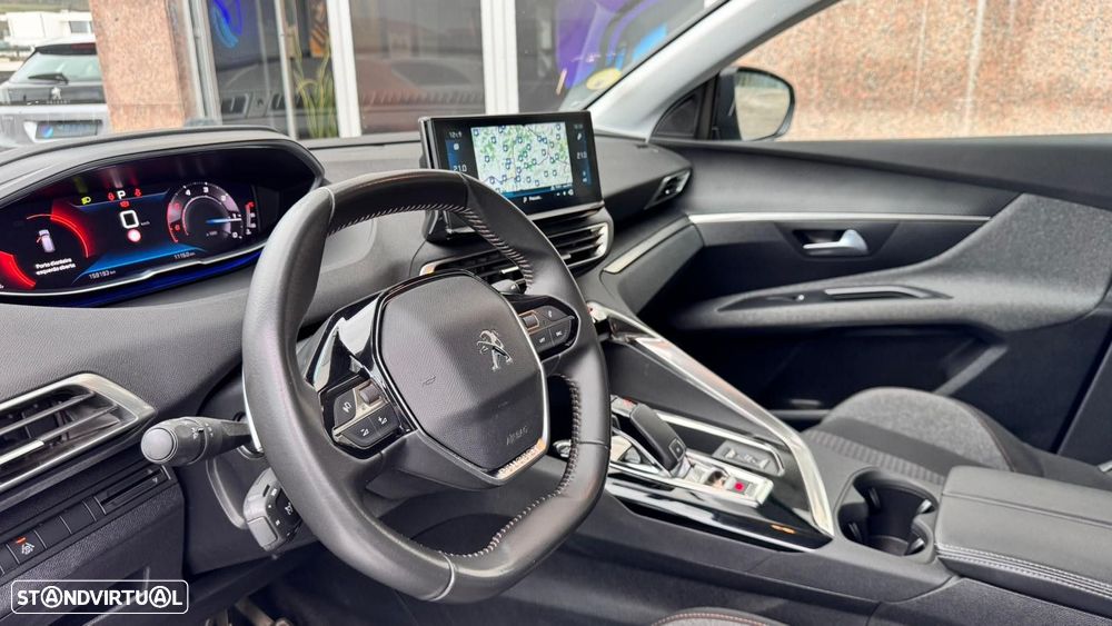 Peugeot 3008 1.5 BlueHDi Active Pack EAT8 - 4