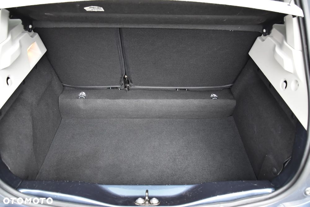 Renault Zoe - 19
