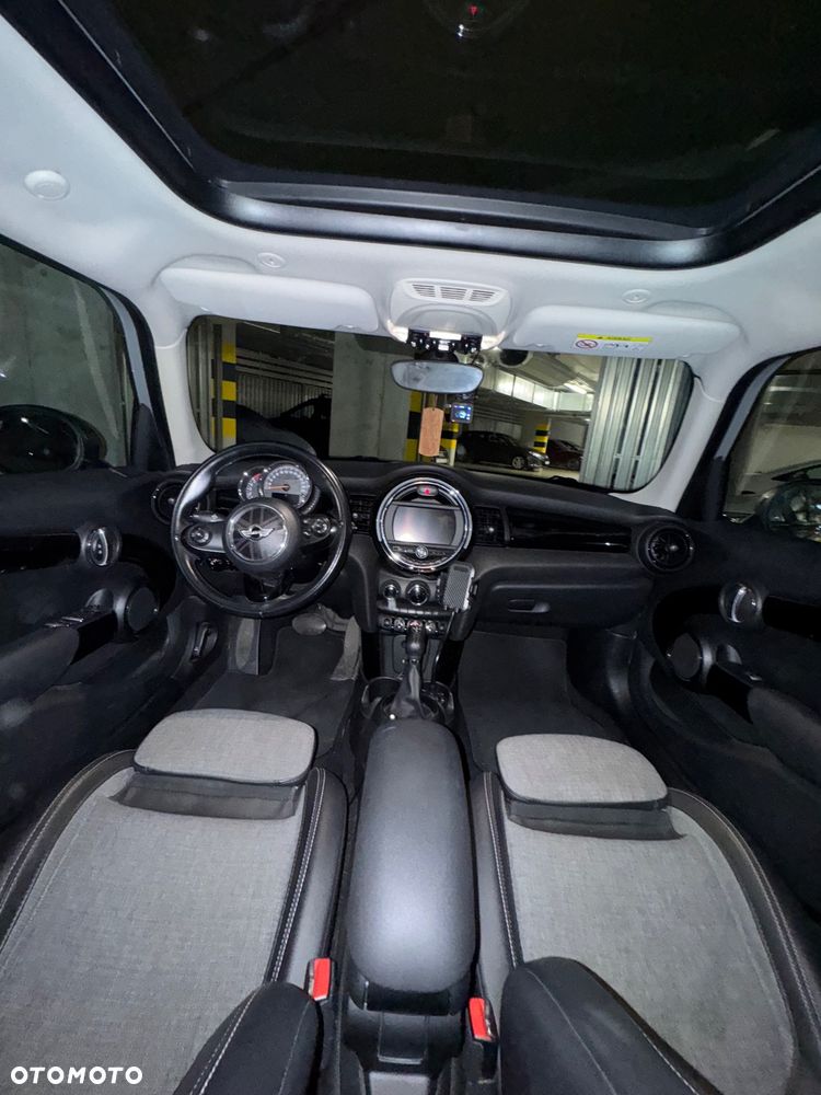 MINI Cooper D - 17
