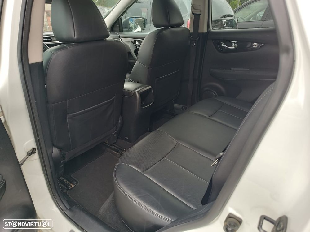 Nissan Qashqai 1.5 dCi Tekna Premium - 13