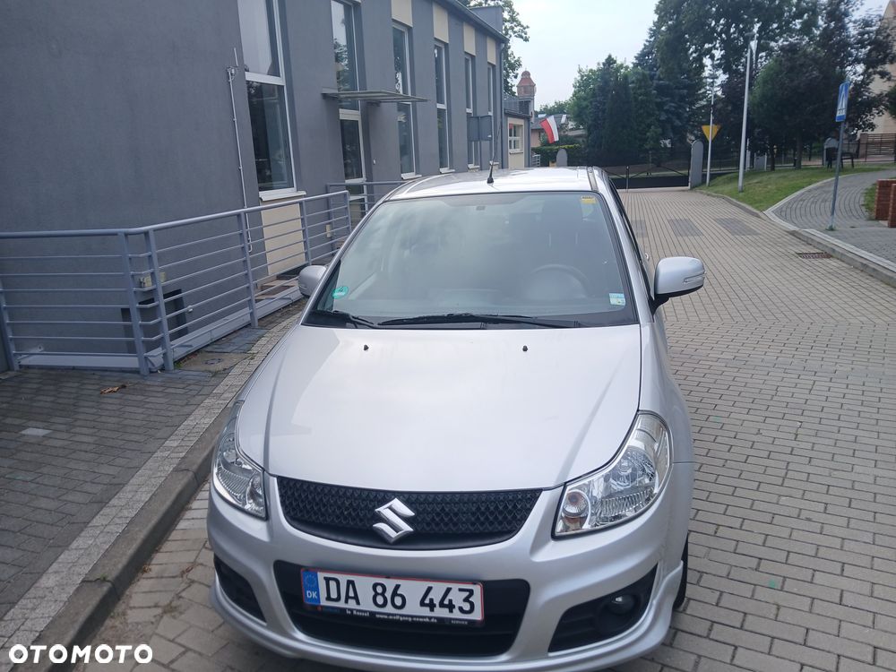 Suzuki SX4 - 4