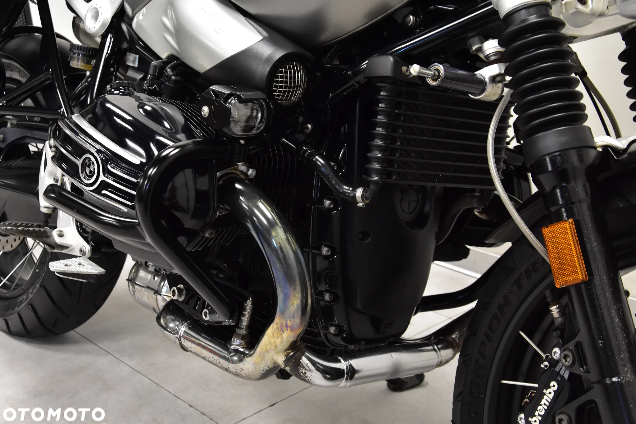 BMW R - 22