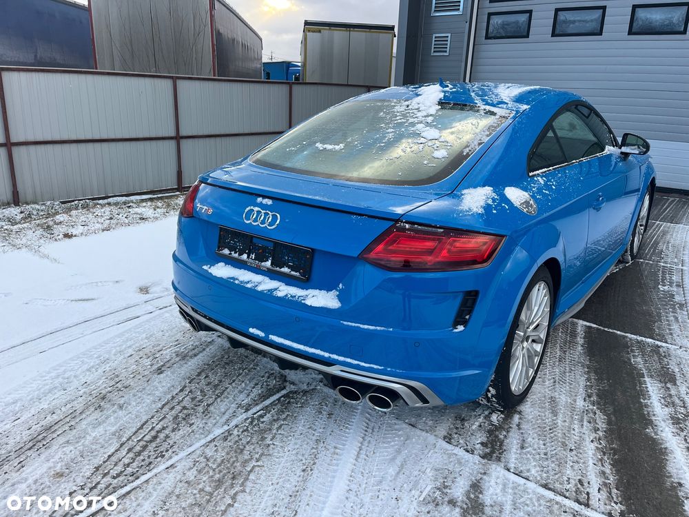 Audi TT S Coupé - 9