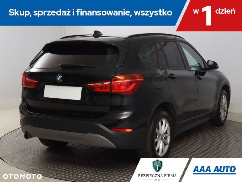 BMW X1 - 7
