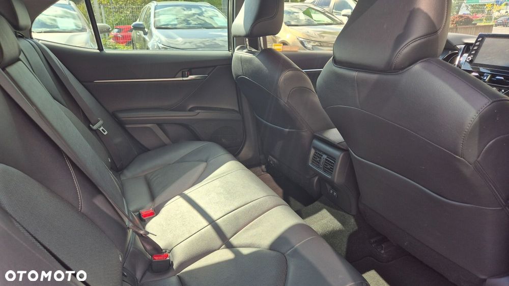 Toyota Camry 2.5 Hybrid Executive CVT - 7
