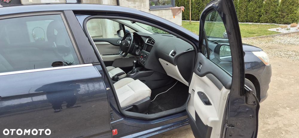 Citroën C4 VTi 120 Exclusive - 11