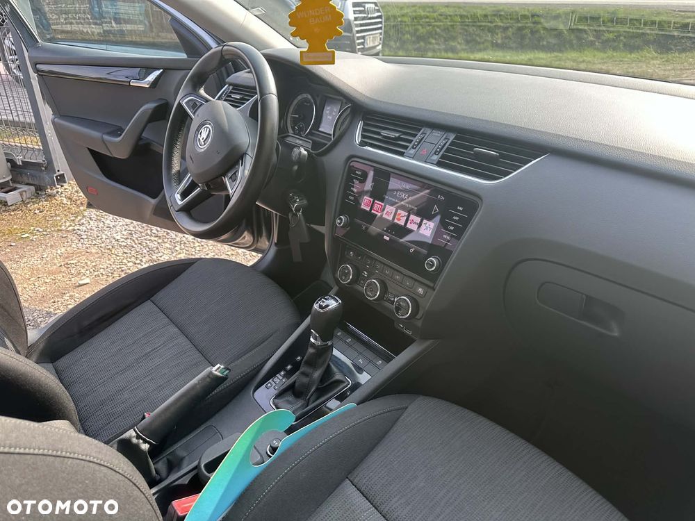 Skoda Octavia 2.0 TDI 4x4 DSG RS60 - 11