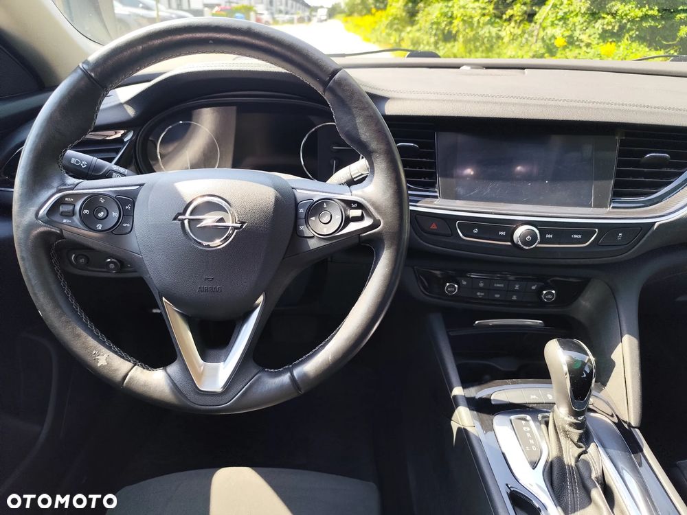 Opel Insignia 1.5 T Elite S&S - 29