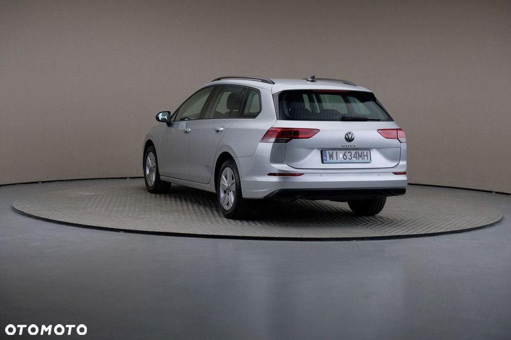 Volkswagen Golf - 2