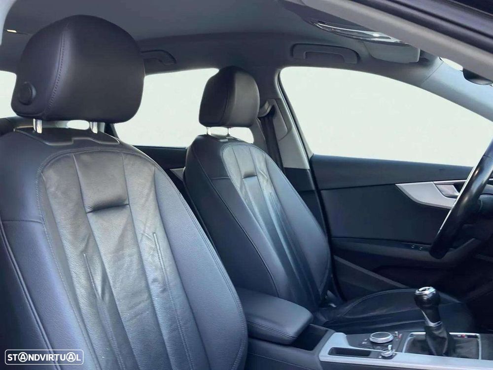 Audi A4 2.0 TDI Advance - 12