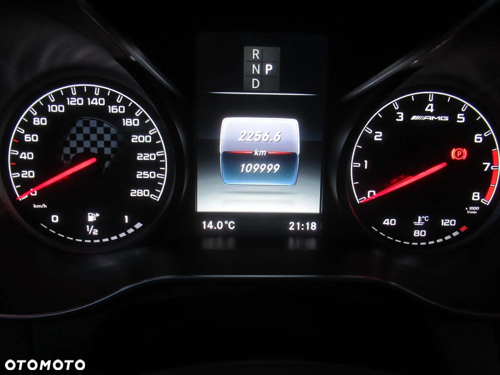 Mercedes-Benz Klasa C AMG 43 4Matic T 9G-TRONIC - 13