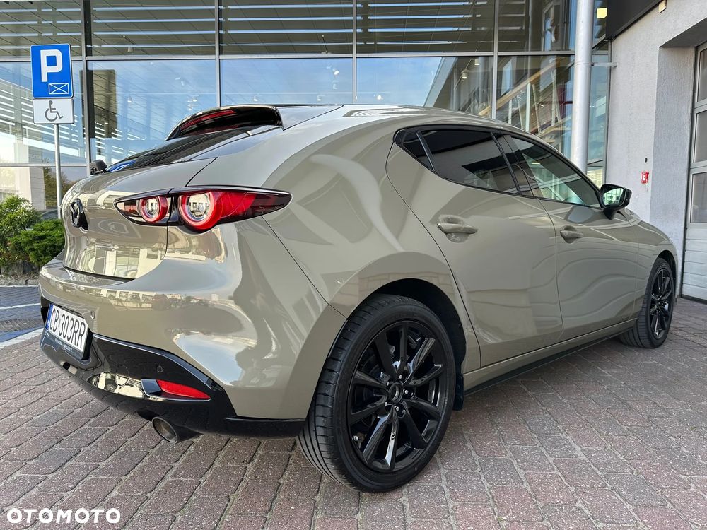 Mazda 3 - 6