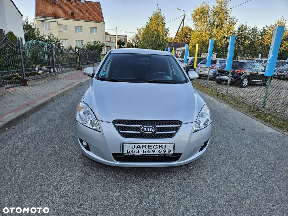 Kia Ceed - 2