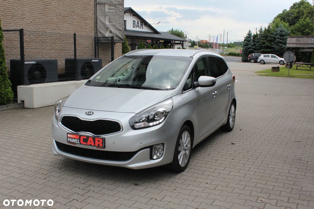 Kia Carens 1.7 CRDi 115 Dream-Team Edition - 3