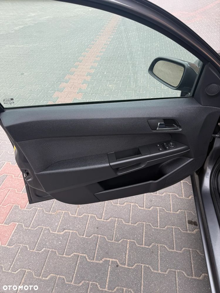 Opel Astra - 22