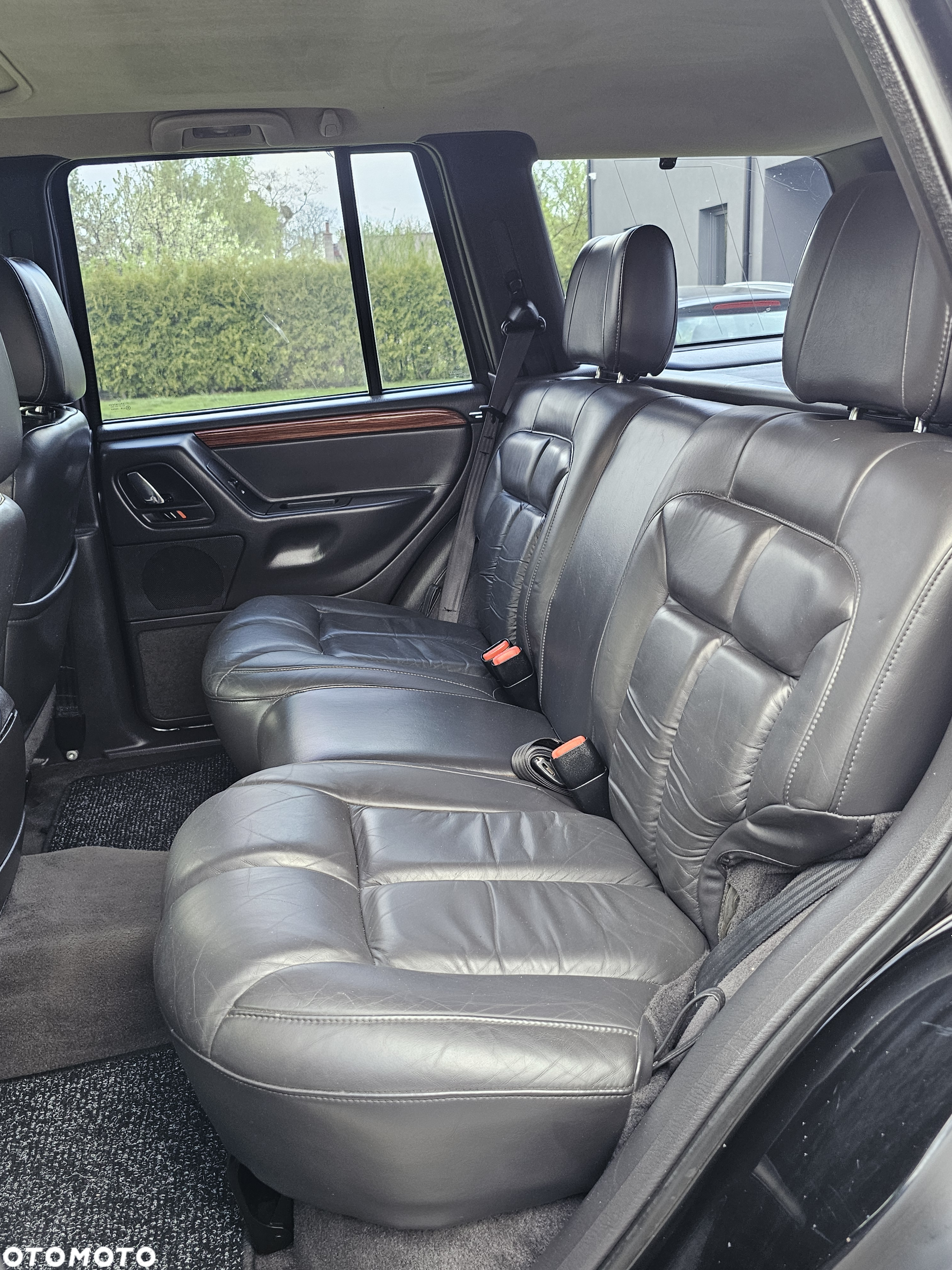 Jeep Grand Cherokee 4.7 Limited - 23