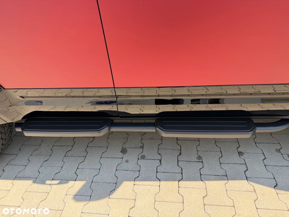 Land Rover Defender 3.0 D250 mHEV S - 11
