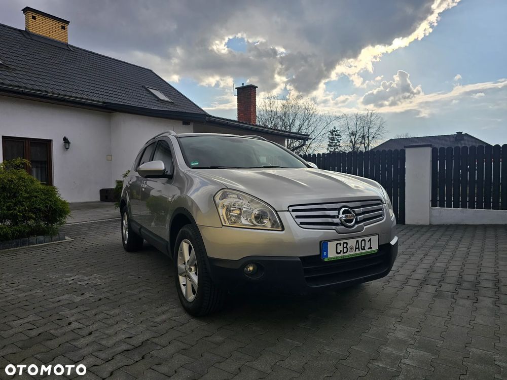 Nissan Qashqai+2 2.0 visia - 3