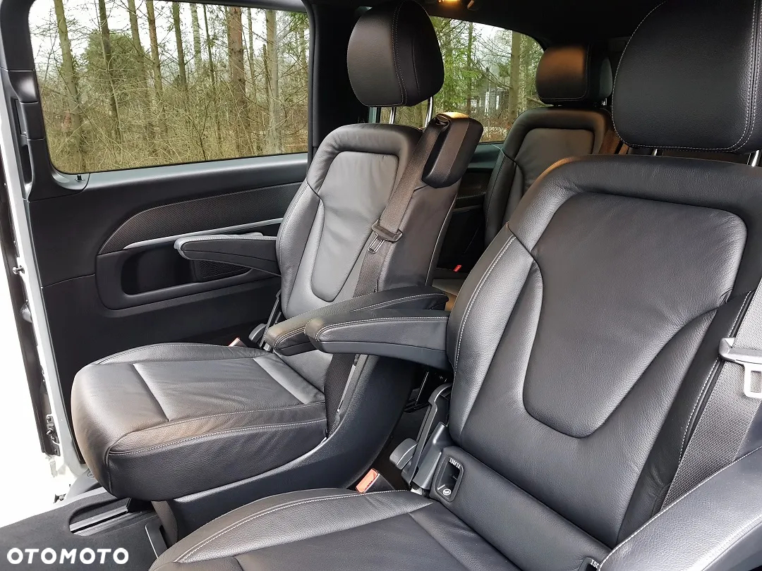 Mercedes-Benz Klasa V 300 d 4-Matic Avantgarde 9G-Tronic (d³ugi) - 26