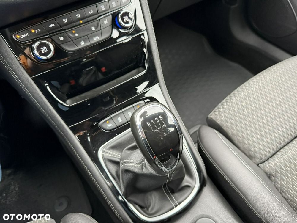 Opel Astra - 20