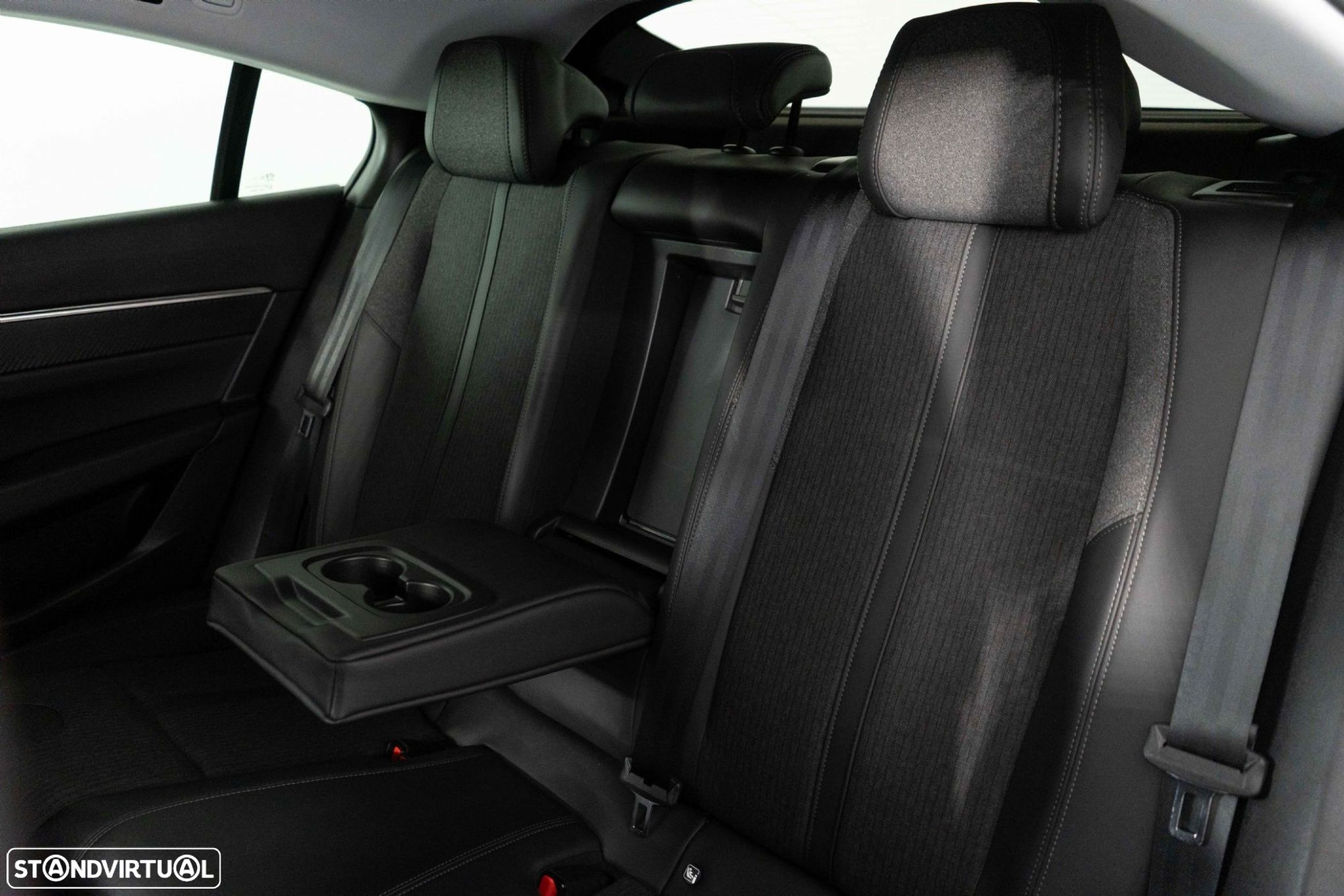 Peugeot 508 1.6 Hybrid Allure e-EAT8 - 9