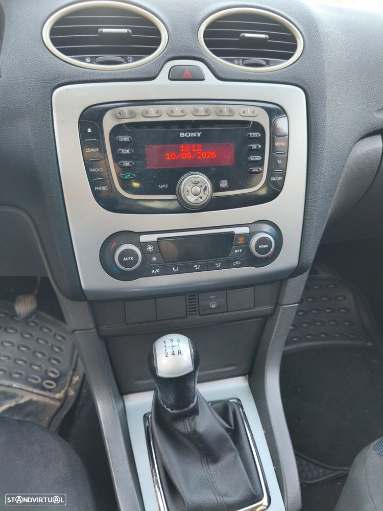 Ford Focus 1.6 TDCi Titanium - 6