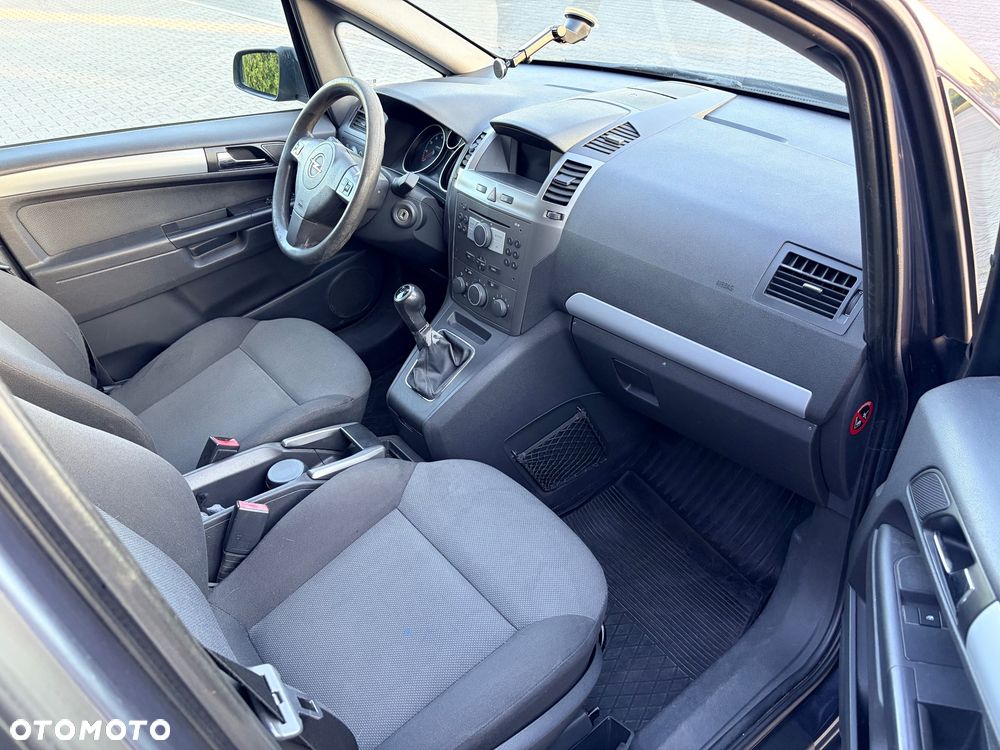 Opel Zafira 1.6 Elegance - 10