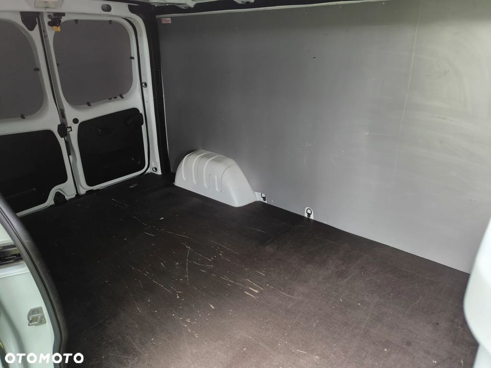 Renault Trafic LONG - 20