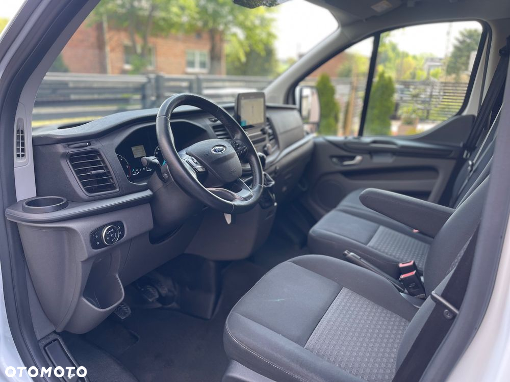 Ford Transit Custom - 10
