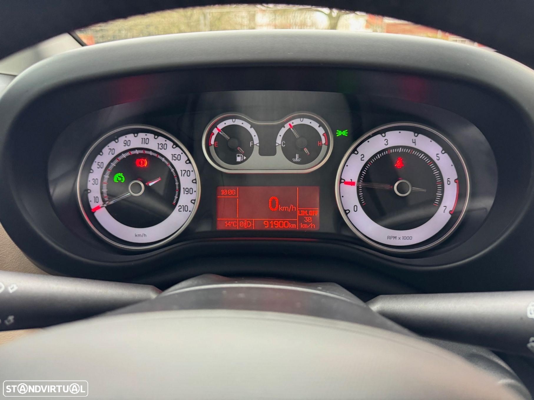 Fiat 500L 0.9 8V TwinAir Lounge Natural Power - 13