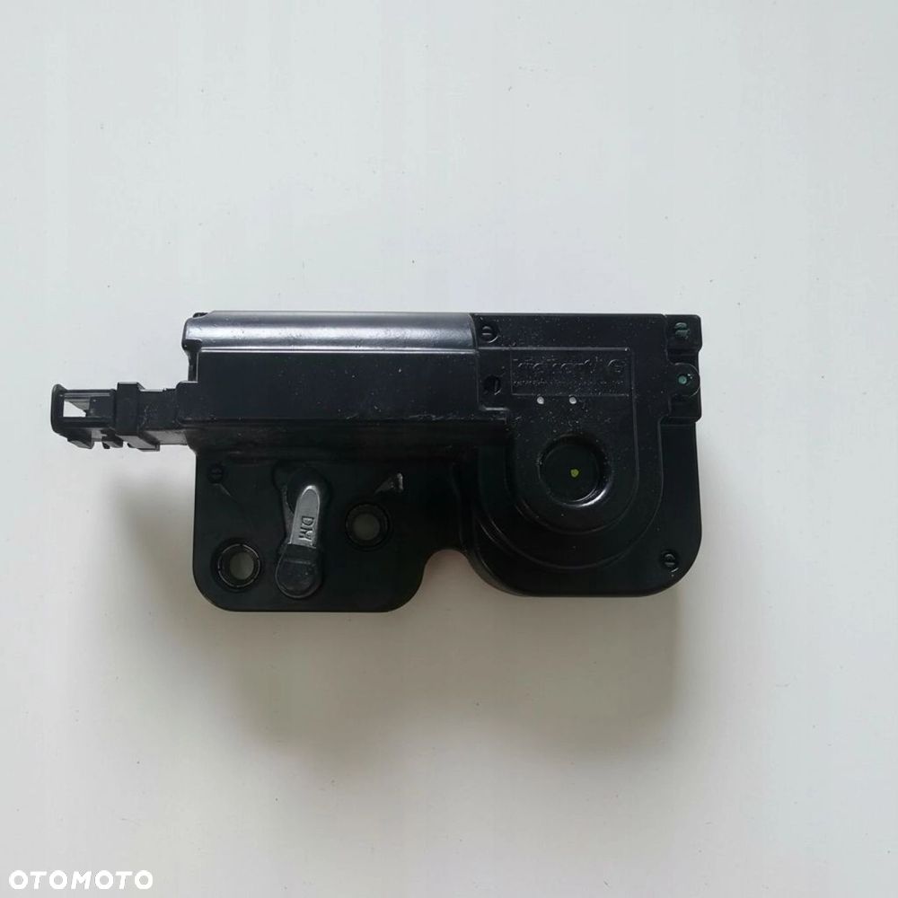 VW T5 T6 zamek dociąg domykanie klapy tył 7L0827511B - 1