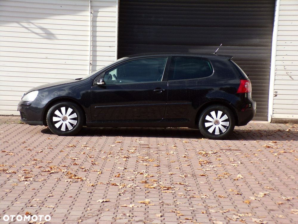 Volkswagen Golf - 11