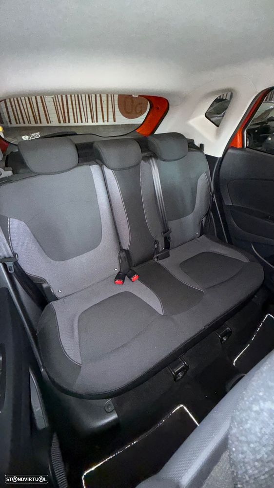 Renault Captur ENERGY dCi 90 S&S Luxe - 11